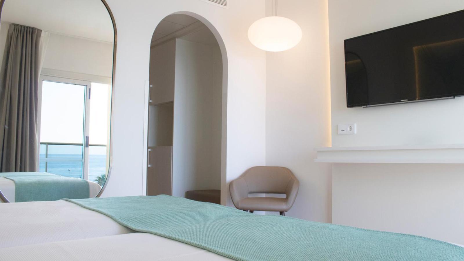 Golden Taurus Aquapark Hotel