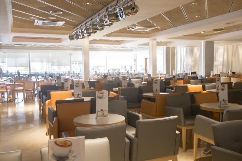 Hotel Golden Taurus Aquapark 4*