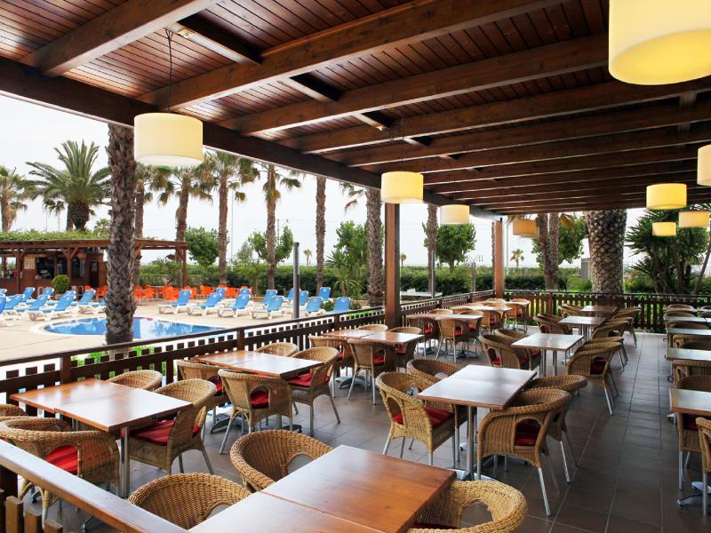 Golden Taurus Aquapark Hotel